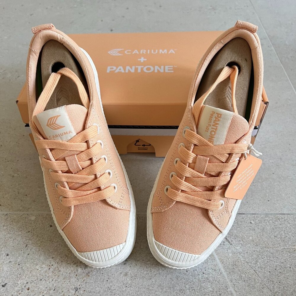 Cariuma Pantone Peach Fuzz Sneakers